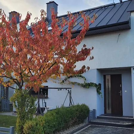 Dom Blizniak Z Sauna Dla 6 Osob W Promieniu 25km Gdynia Polwysep I Otwarte Morze Jeziora Lasy Vakantiehuis *