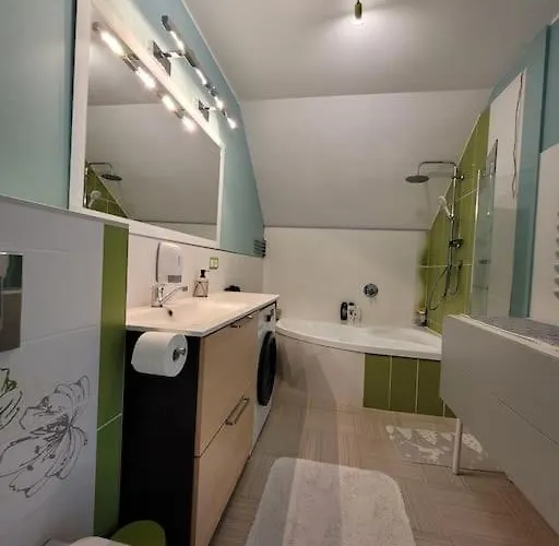 Сasa de vacaciones Dom Bliźniak Z Sauną Dla 6 Osób W Promieniu 25km Gdynia Półwysep I Otwarte Morze Jeziora Lasy